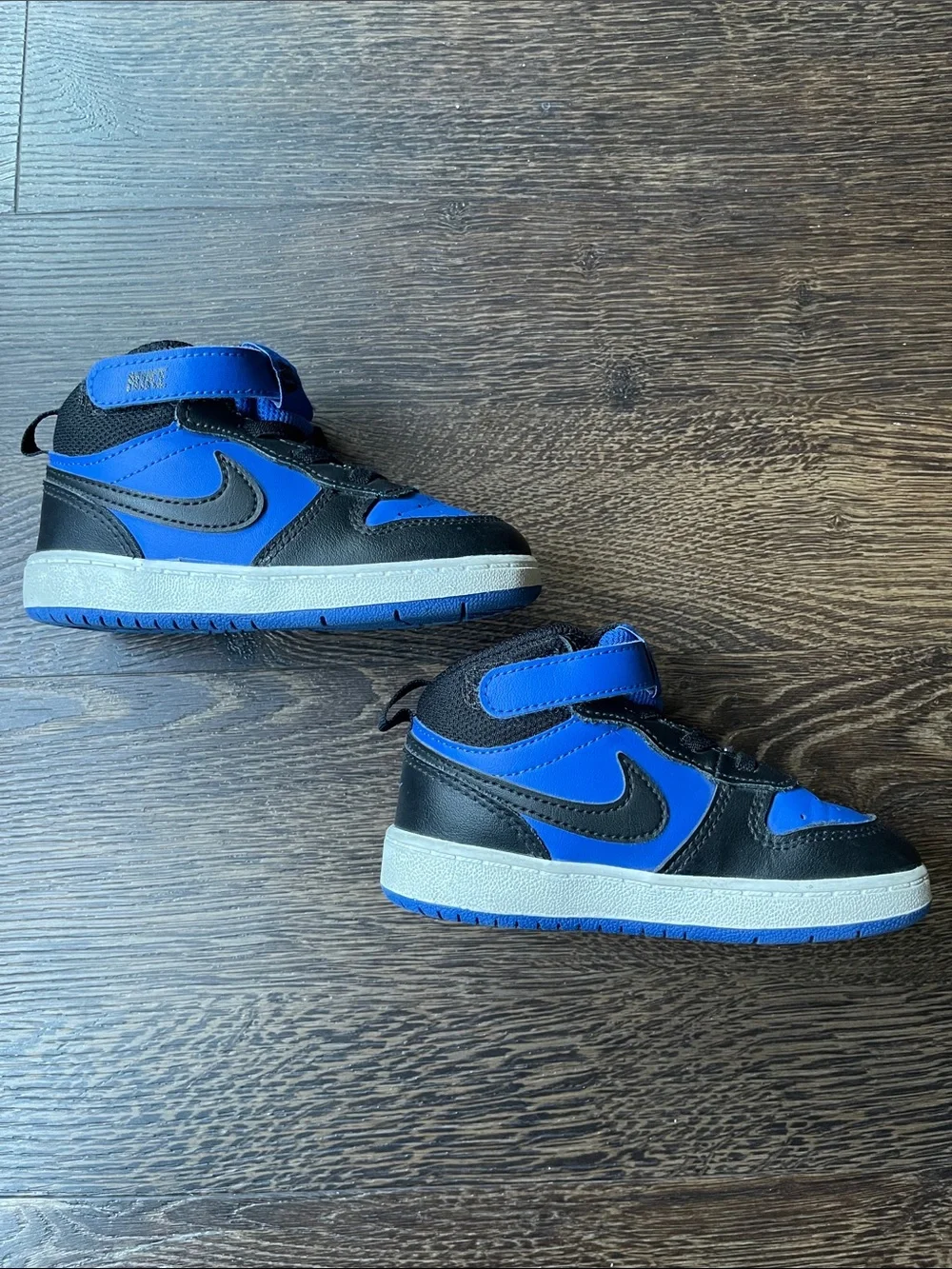 Nike Court Borough Mid 2 Blue and Black Toddler mid-top shoes size toddler 8